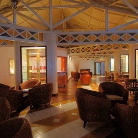Kura Kura Resort Семаранг Екстериор снимка